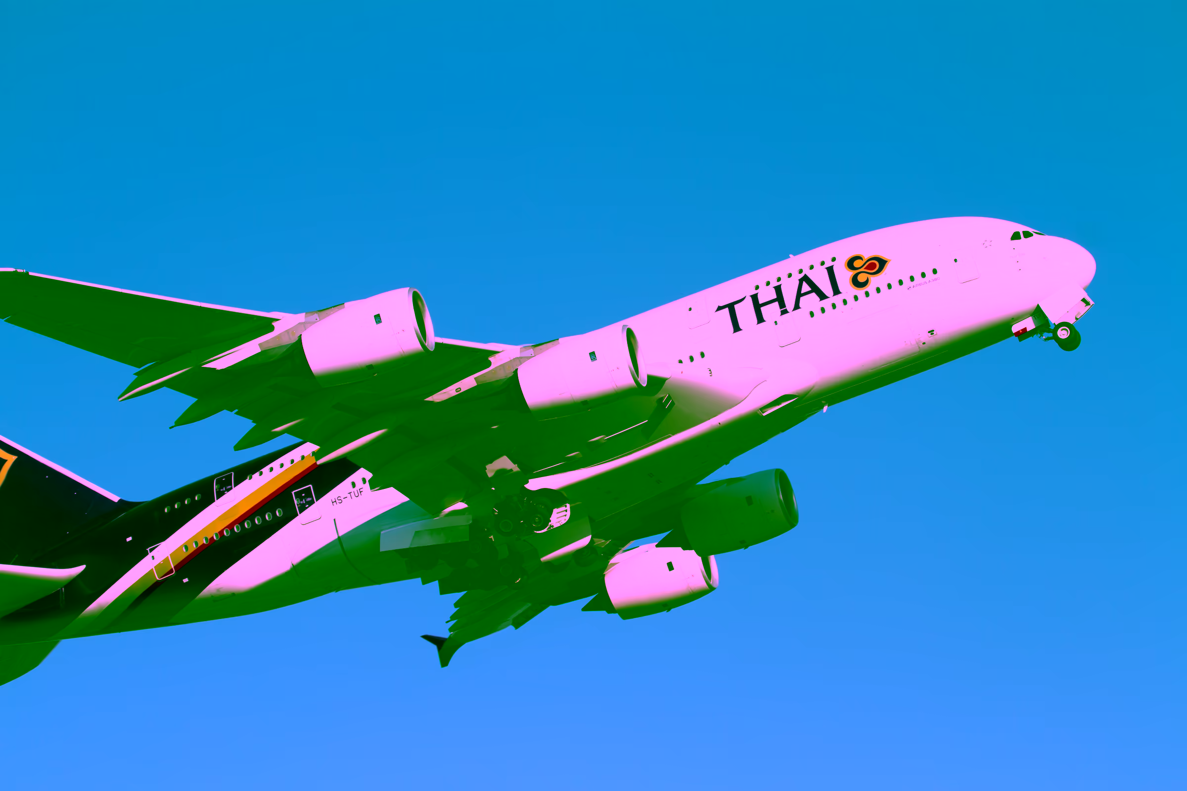 Start eines Airbus A380 der Thai Airline